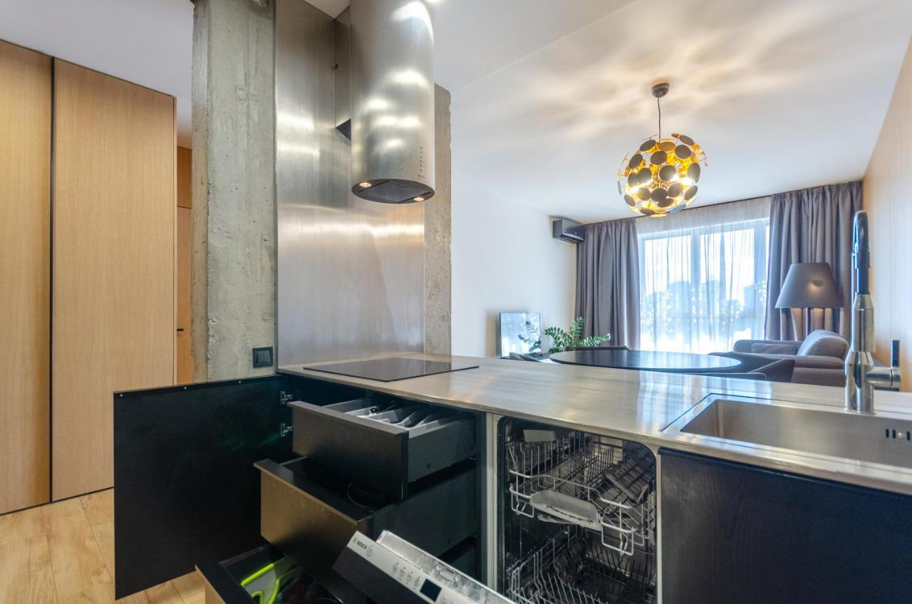 Petrovdom 23-173 In Stylish Apartments At Rc Kyiv Exterior foto