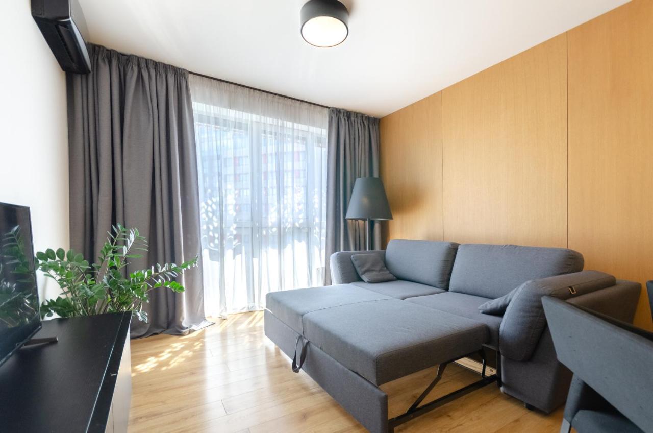 Petrovdom 23-173 In Stylish Apartments At Rc Kyiv Exterior foto