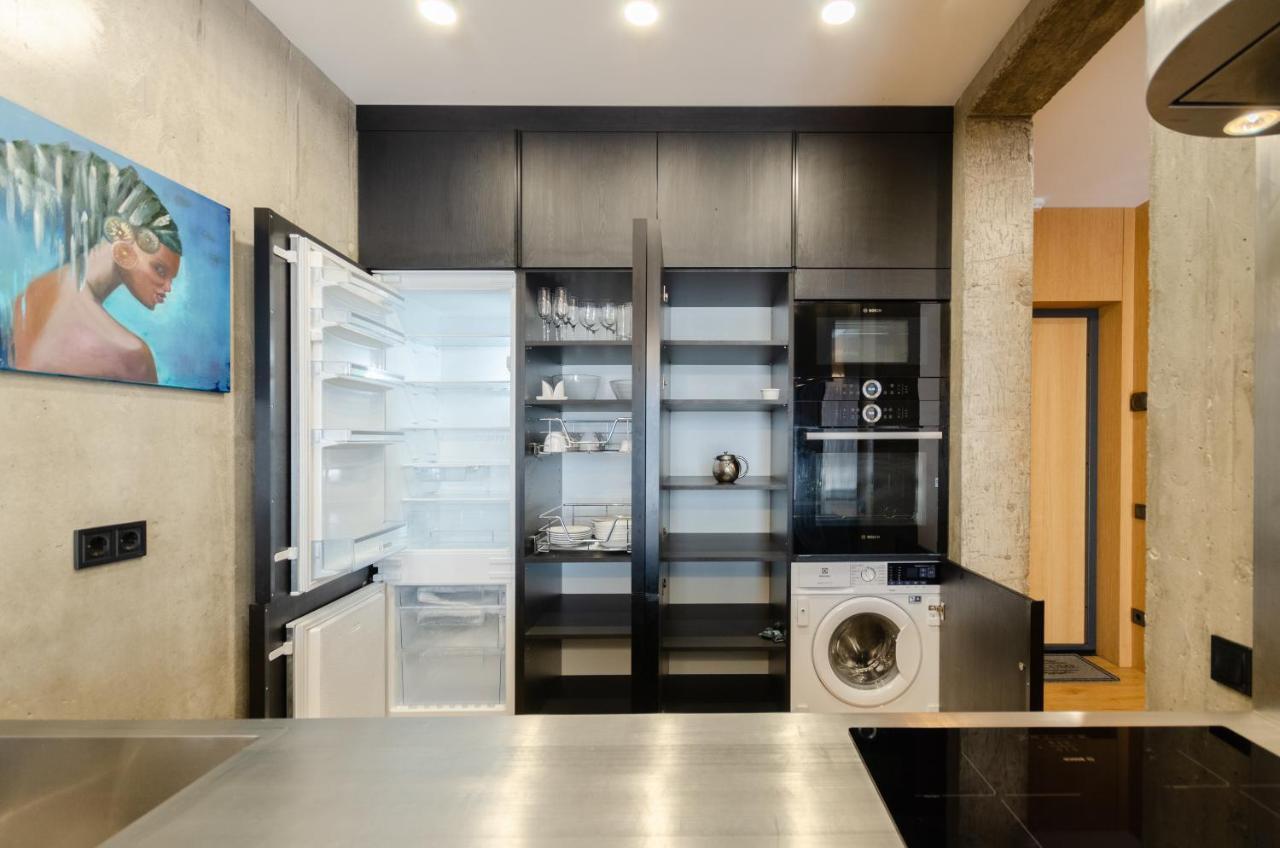 Petrovdom 23-173 In Stylish Apartments At Rc Kyiv Exterior foto
