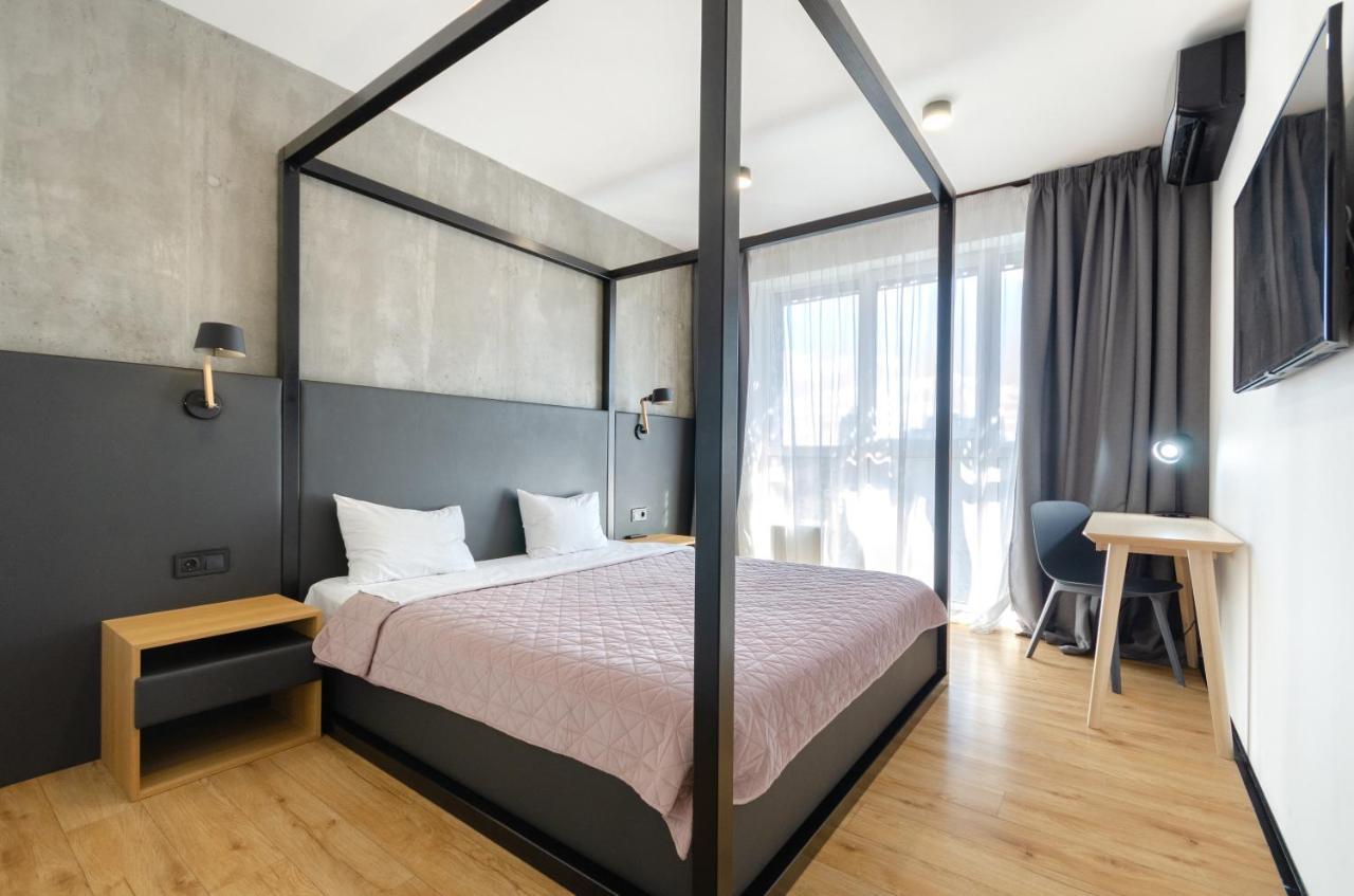 Petrovdom 23-173 In Stylish Apartments At Rc Kyiv Exterior foto