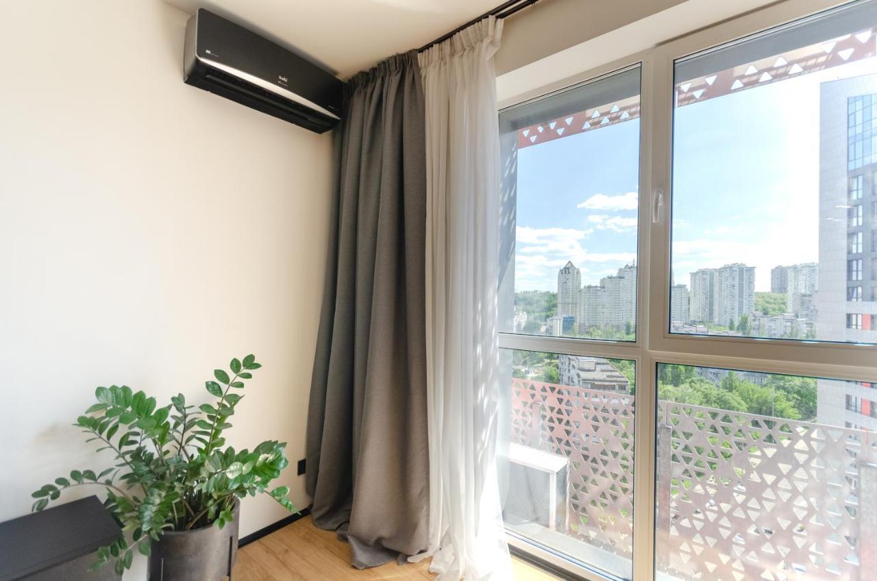 Petrovdom 23-173 In Stylish Apartments At Rc Kyiv Exterior foto