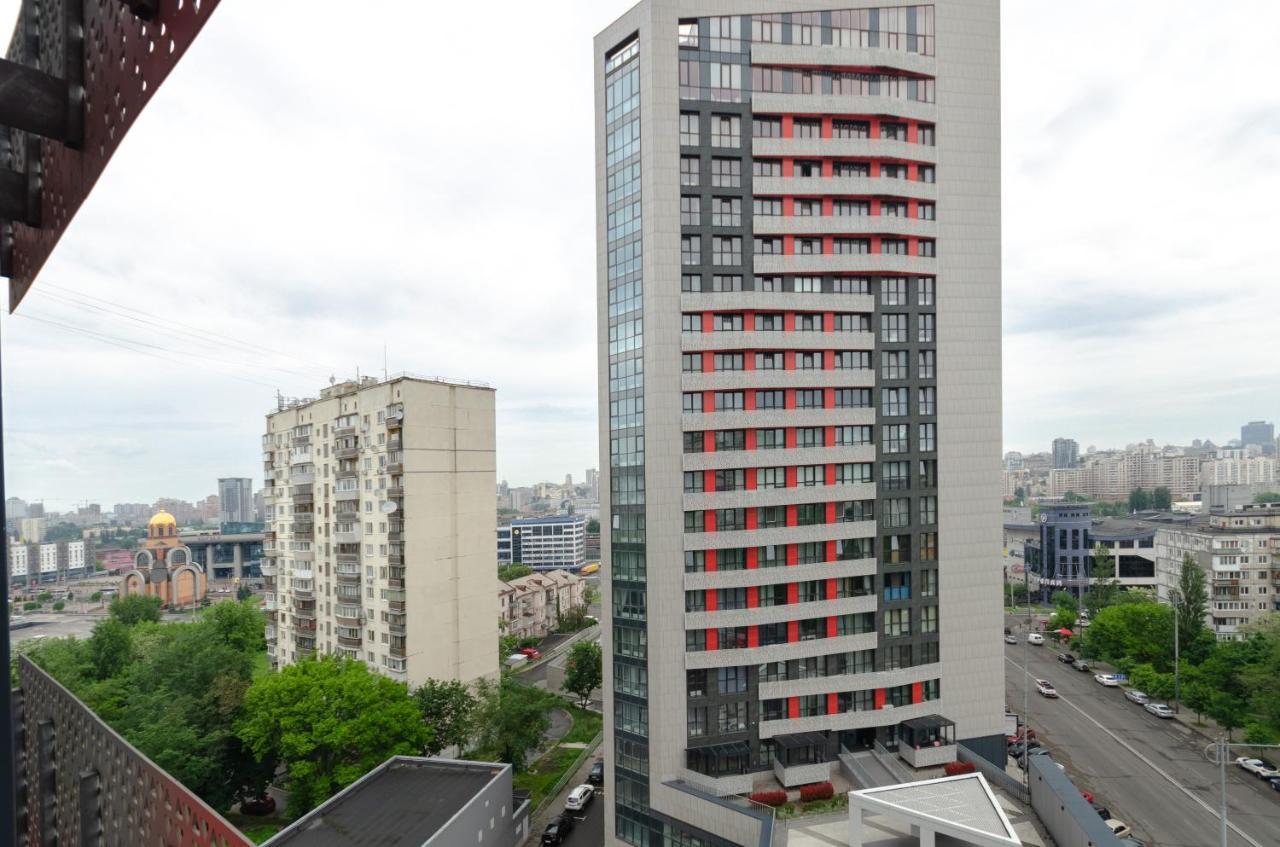 Petrovdom 23-173 In Stylish Apartments At Rc Kyiv Exterior foto