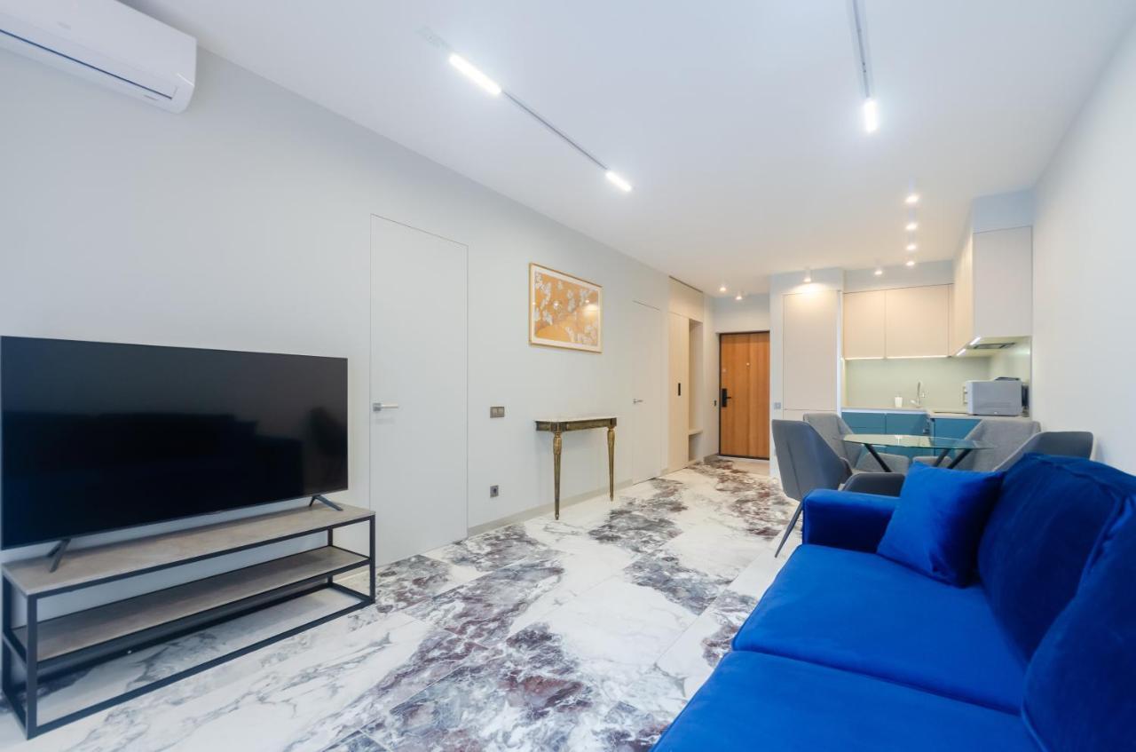 Petrovdom 23-173 In Stylish Apartments At Rc Kyiv Exterior foto