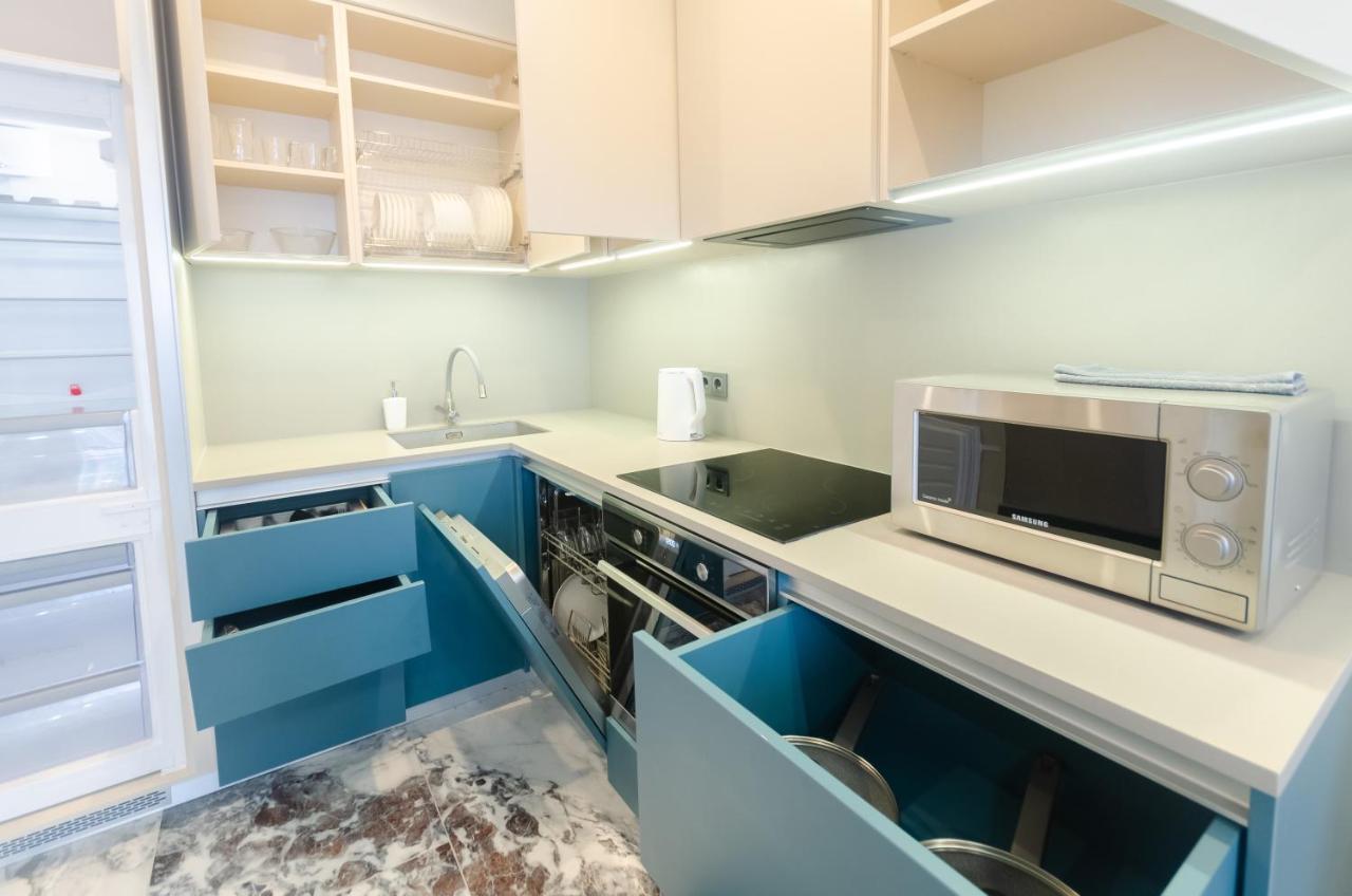 Petrovdom 23-173 In Stylish Apartments At Rc Kyiv Exterior foto