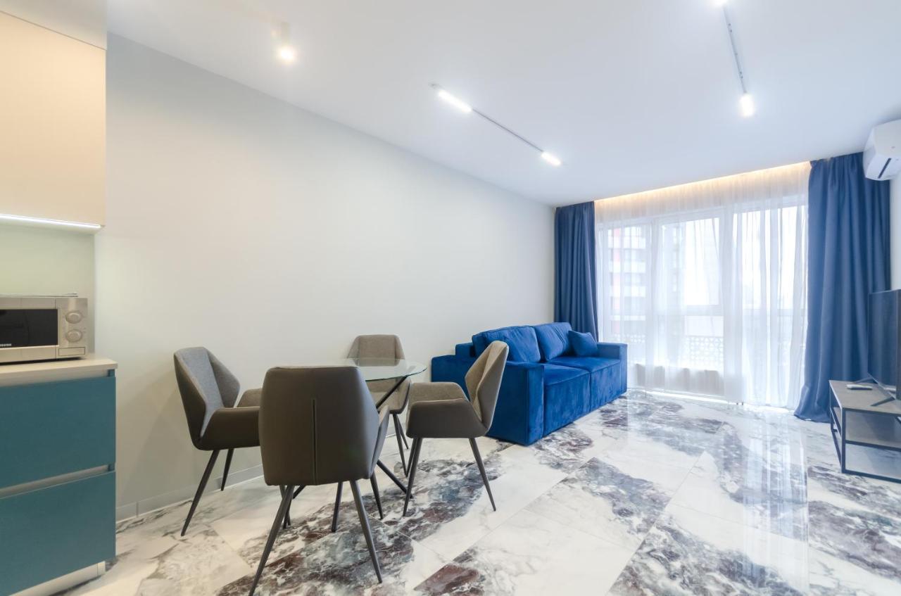 Petrovdom 23-173 In Stylish Apartments At Rc Kyiv Exterior foto