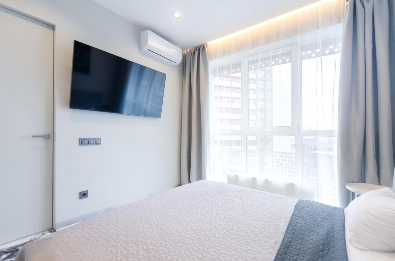 Petrovdom 23-173 In Stylish Apartments At Rc Kyiv Exterior foto