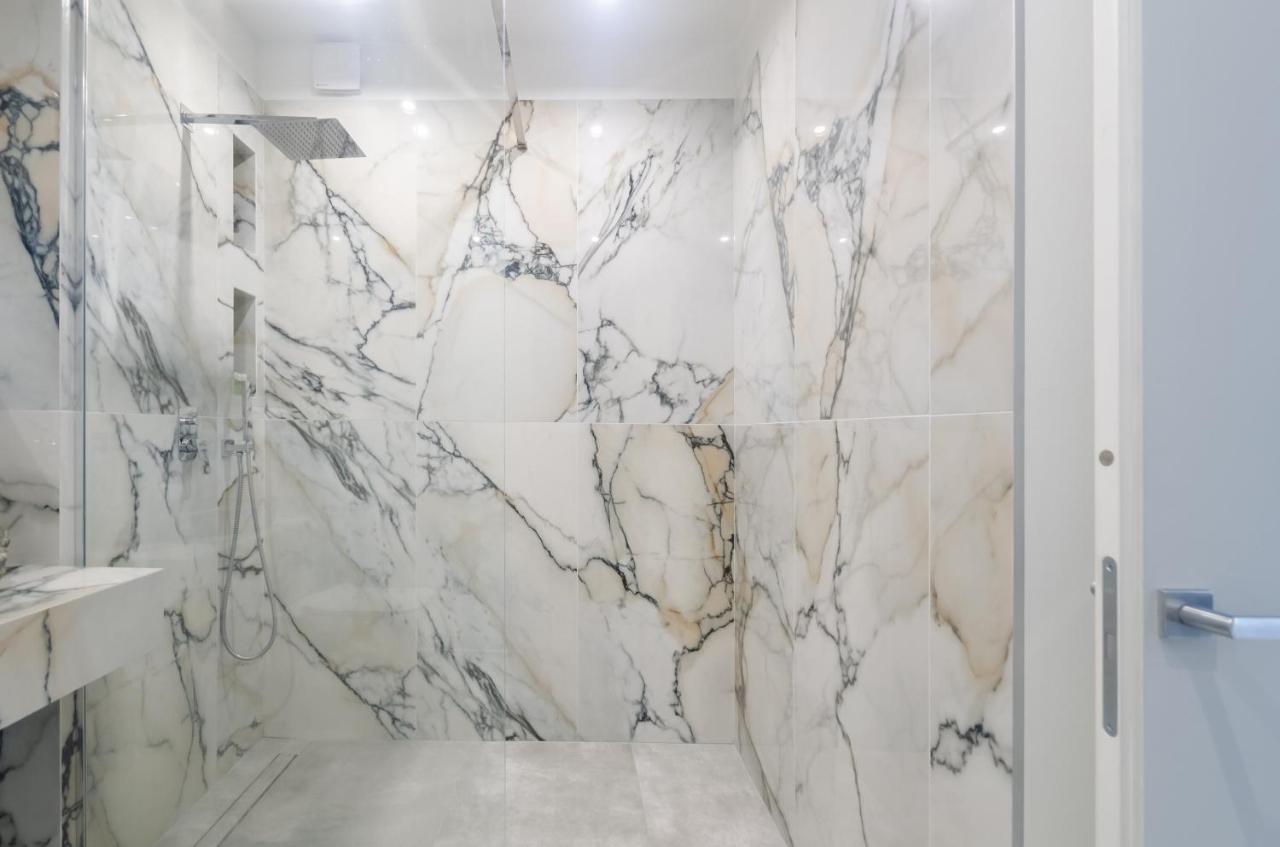 Petrovdom 23-173 In Stylish Apartments At Rc Kyiv Exterior foto